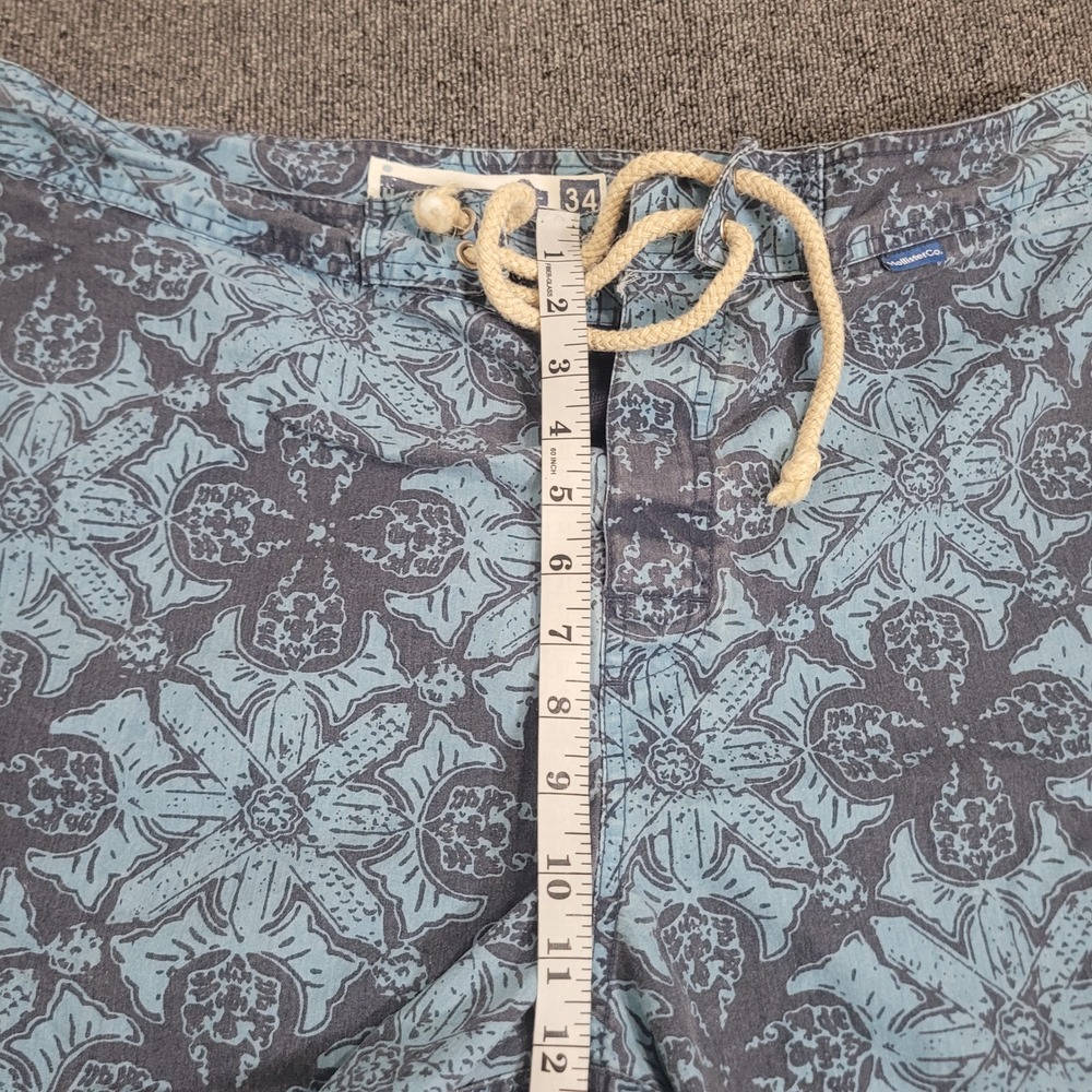 Hollister 34 Board Shorts Mens Blue Floral Mandala Print Surf Swim Trunks - Picture 6 of 7